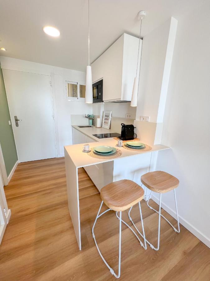 Cozy Studio With Sea Views Benalmádena Kültér fotó