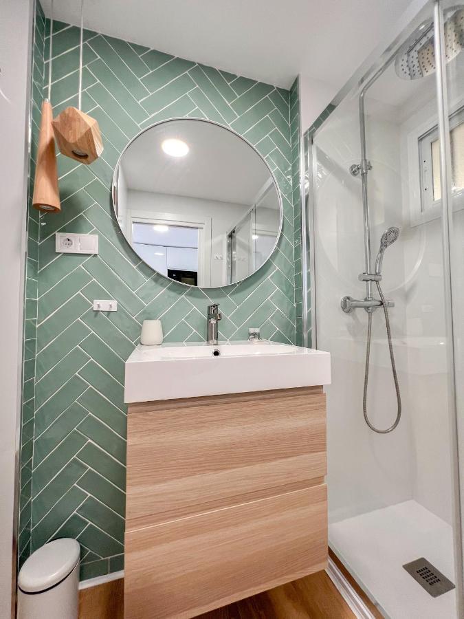 Cozy Studio With Sea Views Benalmádena Kültér fotó